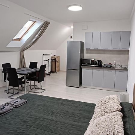 Mira Apartman Debrecen Exterior photo