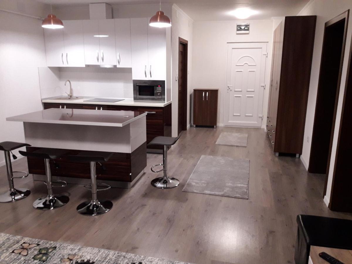 Mira Apartman Debrecen Exterior photo